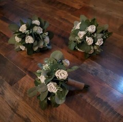 14PC White Peony Rose Sola Wood Cascade Bridal Bouquet Wedding Groom Flower Set