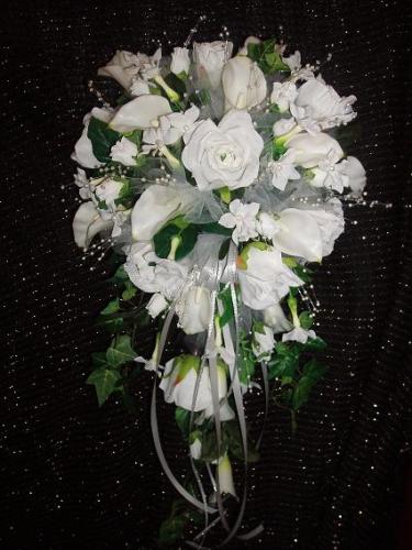 Wedding 15 pc bridal bouquet calla lily white or ivory