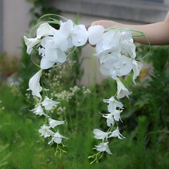 Realistic White Silk Artificial Flower Bridal Bouquet Elegant Handheld Flower