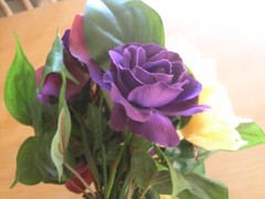 Dozen Beautiful Large Colorful Silk Roses & Leaves Bridal Bouquet 12″ x12″ Span