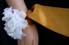 Wedding White Gold Flower Wrist Corsage, Prom, Homecoming, Military Ball,Boda,