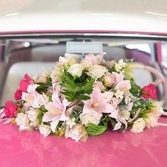 Floral Arrangement Wreath Form Holder with Mud Flower Foam Round Craft