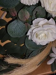 32″ Artificial Wedding Arch Flower, Eucalyptus Leaves Cream & Champagne