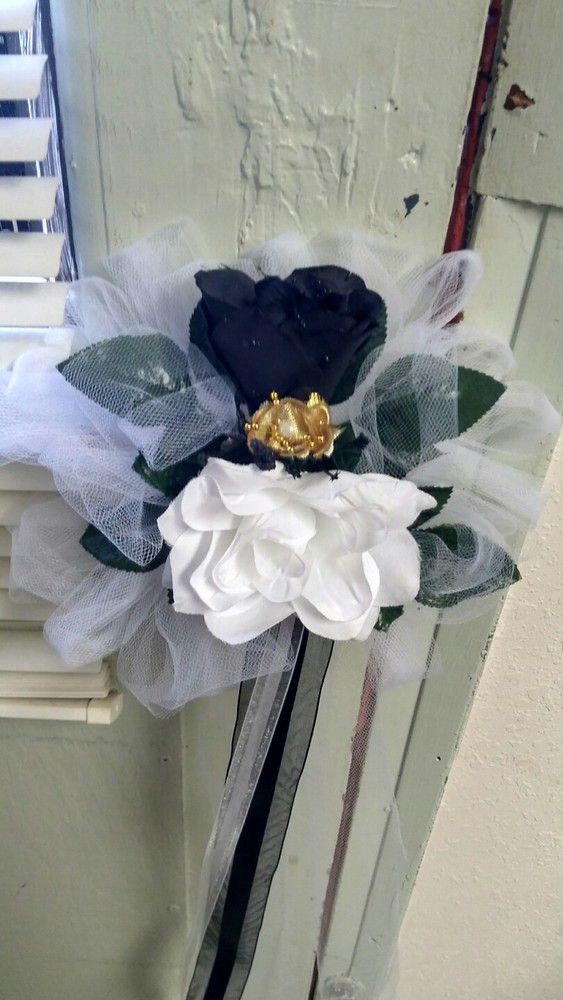6pc wedding pew bows White Black & Gold Rush orders Available & Any Color