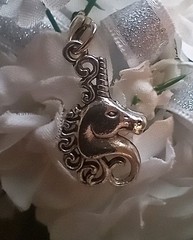 NEW 4″ Long Artificial White Rose Wrist Corsage With Metal Unicorn Charm