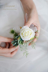 Ivory Rose Wrist Corsage Wristlet Band Bracelet and Men Boutonniere Set for Whit