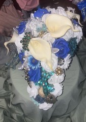 Handmade Peacock Coloring Silk Flower And Antique Broach Wedding Bouquet