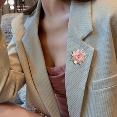 Elegant Rose Flower Brooch Pin for Women Men Wedding Party Gentleman’s Essent…