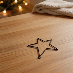 Versatile Pentagram Shaped Wreath Support Iron Frame for Creative Art Projects