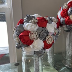 1 Bride Bouquet 8” Satin Rose 5 Bridesmaid 7” Brooch Silk Flower Rhinestone