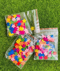 50 pcs New Small Wooden Handmade Flowers Mixed Color Wedding Deco Free Shipping