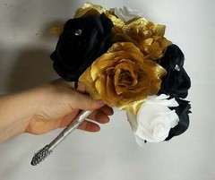 Black White Gold Rose Bridal Wedding Bouquet Accessories