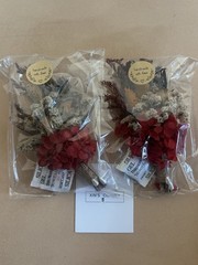 Xin’s Convey Dried Flower Boutonniere Set Burgundy Rustic Wedding Decor 2pc