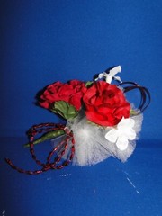 New Pin on Red Open Roses Corsage for Wedding, Prom, Mother’s Day, Anniversary