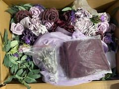 TINGE TIME Artificial Sweetheart Flower Swag with Tablecloth and Table Runner