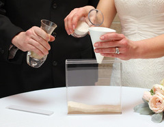 Acrylic Unity Ceremony Set with 2 Containers of Colored Sand, 1.25″, Clear,Us852