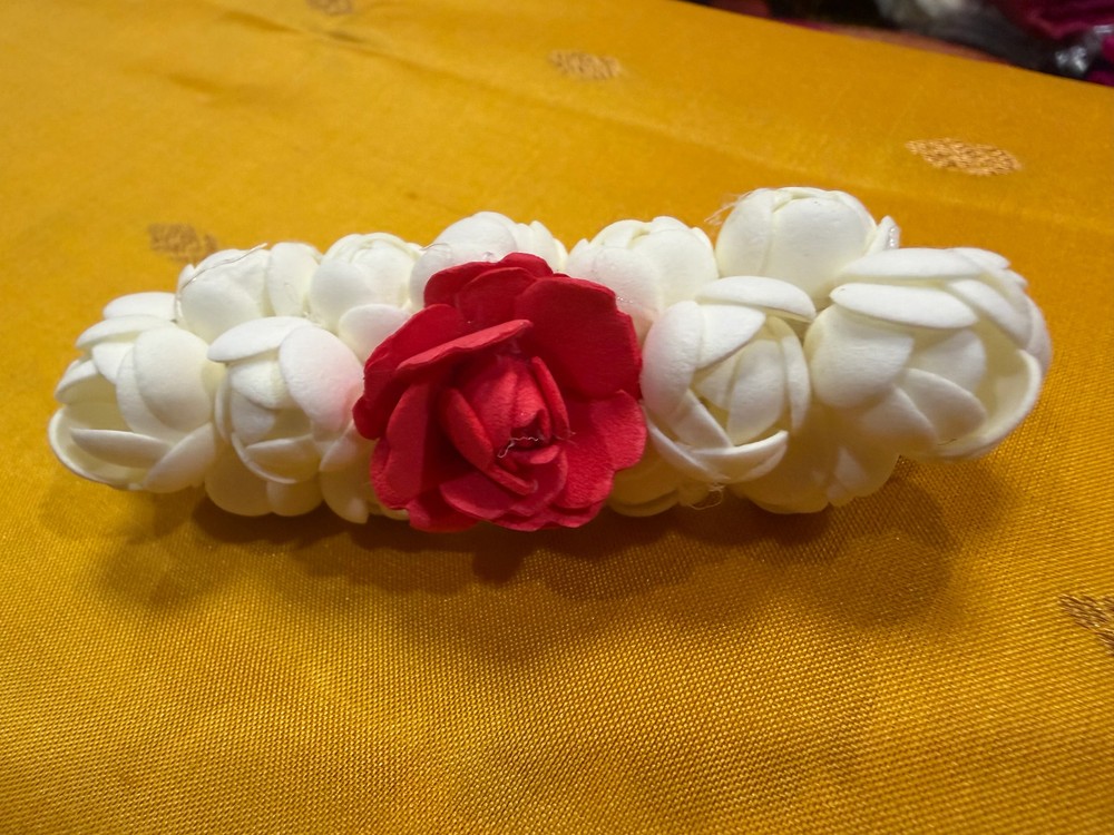 Natural Looking Handmade Jasmine & Rose Flower Clip Gajra G17