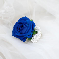 2Pcs Blue Rose Corsage and Boutonniere Set, Corsage Wristlet Band for Prom Su…