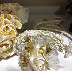 Quinceanera Wedding WHITE CASCADE CREAM SATIN RIBBON BOUT SET NEW