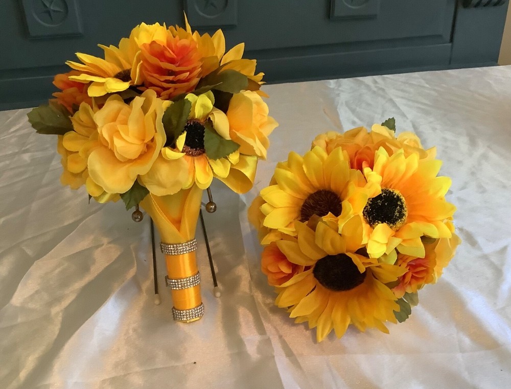 Set of 2 autumn/fall wedding bouquets