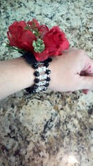 * Wedding / Prom / Formal Beautiful 5 Rose Boutonniere Corsage PINK RED WHITE YE