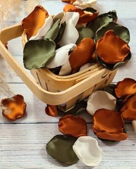 100 Rose Petals Terracotta Wedding Decor Olive Beige Flower Petals Aisle Decor