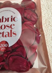 New Vivitar 200ct Valentine’s Day romantic date Fabric Rose Petals Dark red Pink