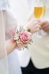 Artificial Dusty Rose Corsage and Boutonniere Set – Ideal for Weddings & Parties