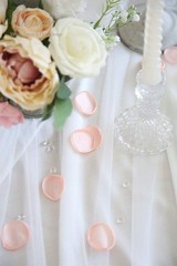 Blush Silk Rose Petals – 300 Count Wedding Decor