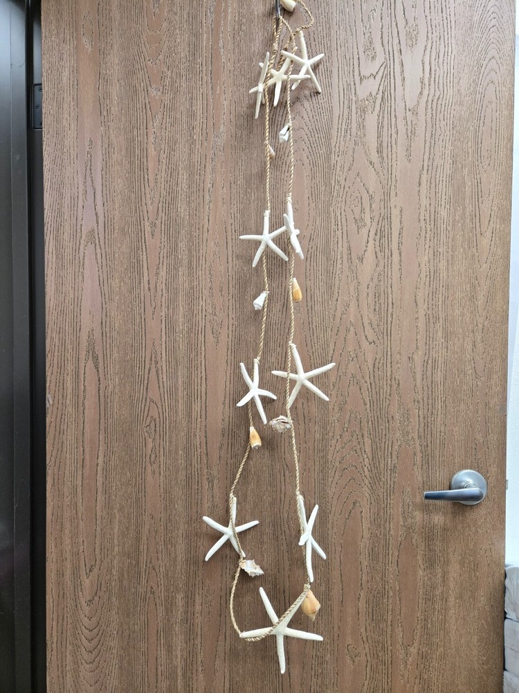 HANDMADE WHITE STARFISH SEASHELL GARLAND HANGER