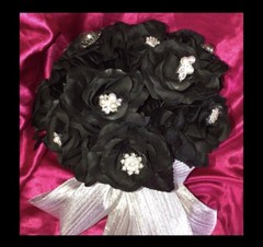 Brooch & Pearl Black Bouquet Bridal Flowers Metallic Silver Ribbon + Freebie NEW