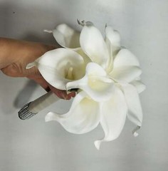 Ivory White Calla Lily Bridal Wedding Bouquet Accessories