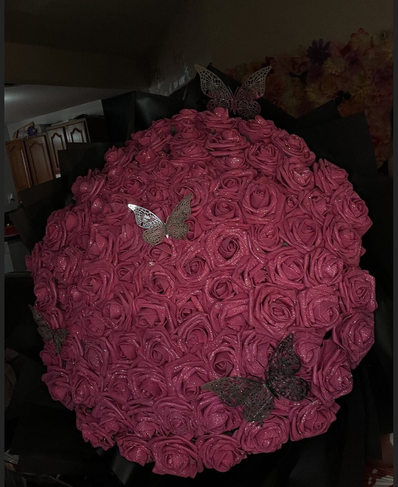 Glitter flower bouquet
