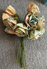 💛HANDMADE YELLOW/GREEN MILLINERY PAPER ROSES BOUQUET • 2 BUNDLES 6 STEMS EACH
