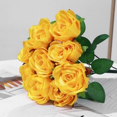 100 Satin Rose Petals – Elegant DIY Floral Crafting for Weddings & Celebrations