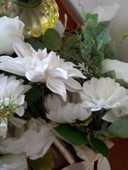 4- Bouquets of Bridesmaid Silk Flowers Wedding White Roses NWOT IVORY SATIN