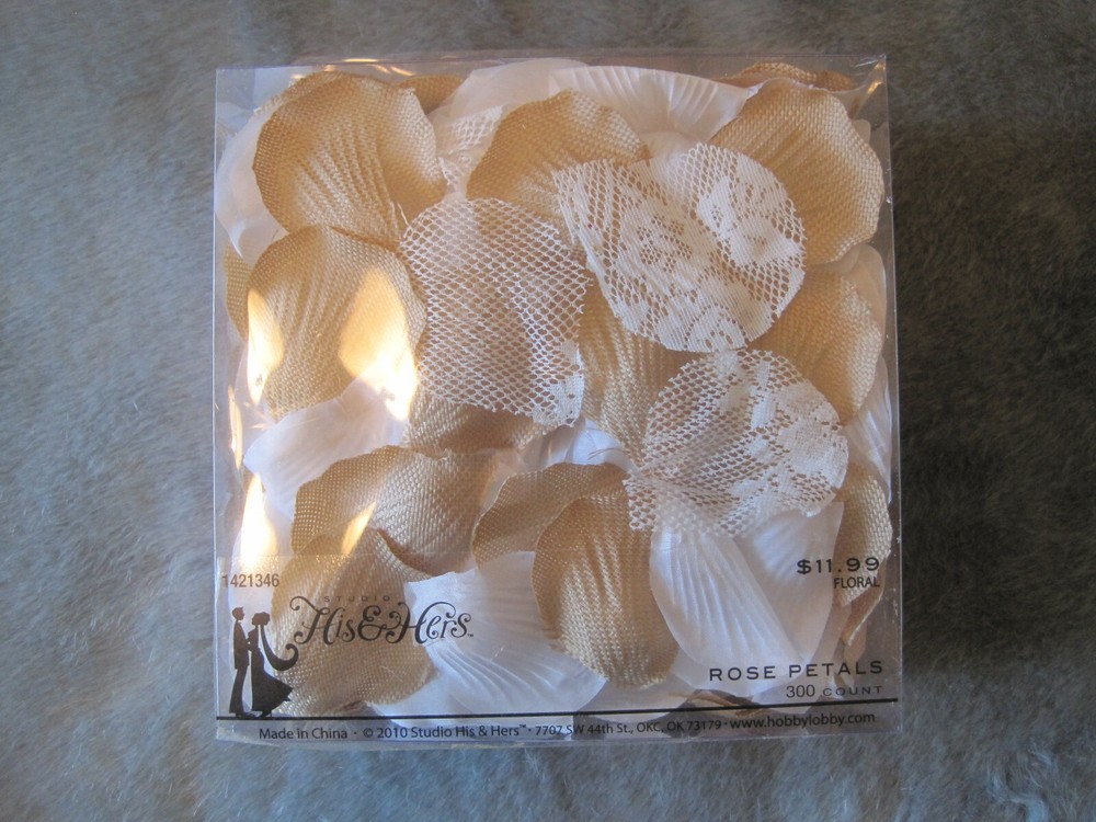 STUDIO HIS & HERS WHITE AND BEIGE ROSE PETALS 300 COUNT NEW IN BOX
