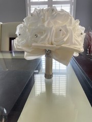 ivory silk bouquets