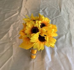 Small sunflower wedding bouquet