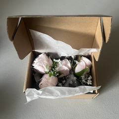 Floinla Artificial Rose Corsage & Boutonniere Set Foam Pink/White Wedding