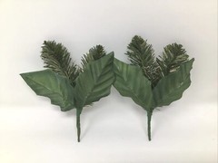 5 Boutonnieres Holly Leaves Gold Berries Greenery Christmas Wedding Bridal Party