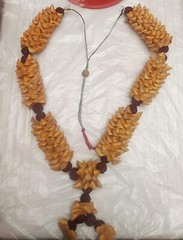 Sandalwood Haar Chandan Mala 3 Bunch in one Side Garland with Rudraksha Beads