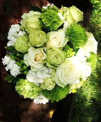1 Natural wedding bouquet flowers
