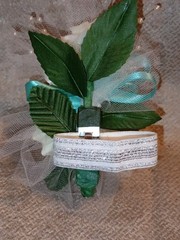 NEW 6″ Artificial Ivory Rose Wrist Corsage & Matching Bout, Pearls, Turquoise