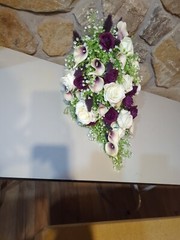 Cascading Bridal Bouquet, 5 Round Bridesmaids Bouquets, 1 Toss Bouquet