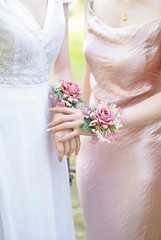 Dusty Rose Corsage and Boutonniere Set, Corsage Wristlet for Women and Bouton…