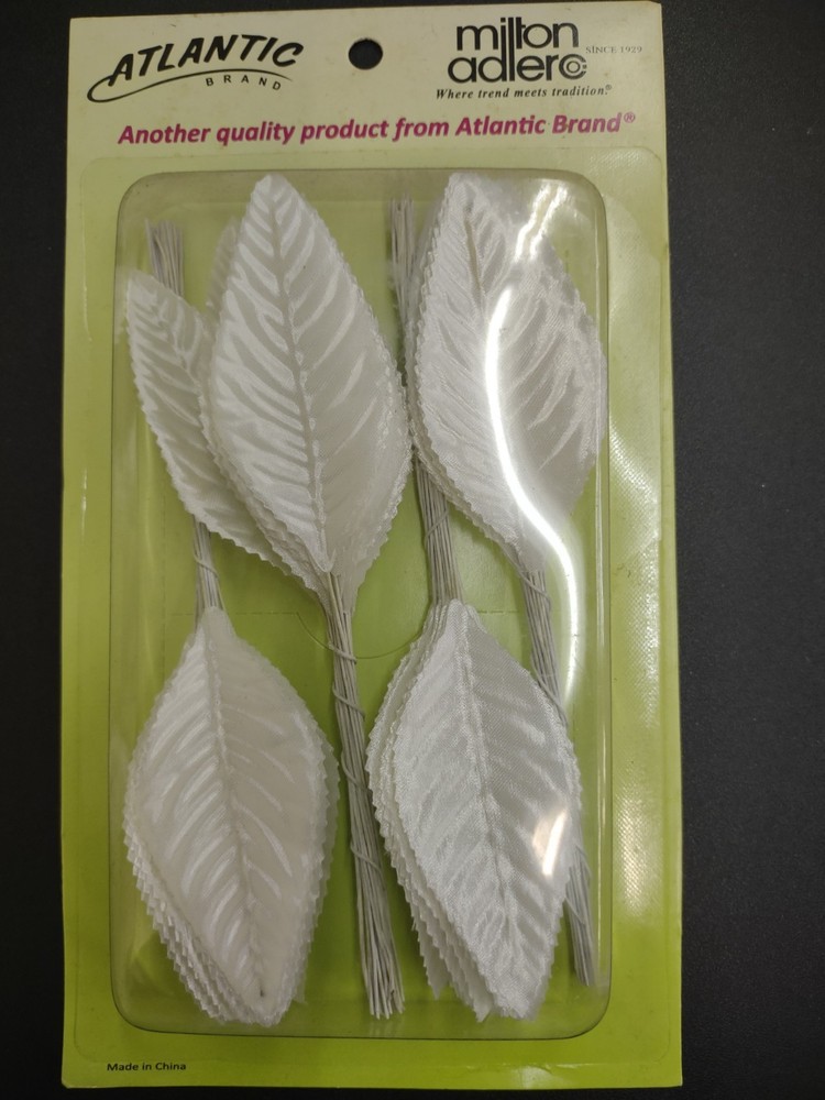 3″ Corsage Leaves, 100 Pieces, White, Wired, for Wedding, Boutonniere, & Corsage