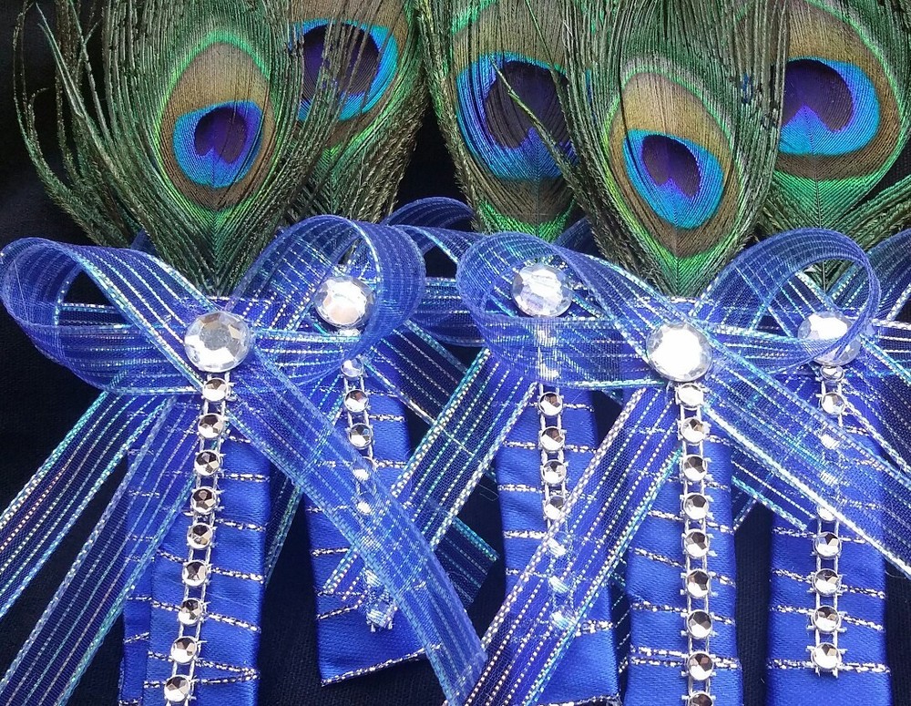 Peacock Feather , Groom Groomsmen CORSAGE Quinceañera Favors