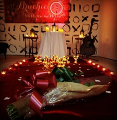 Red Rose Petals Choose Between 100- 10,000 Flower Petals For Weddings & Parties