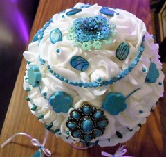 Bridal Wedding Bouquet Color Turquoise Gem Stone Brooch White Latex Rose Flowers